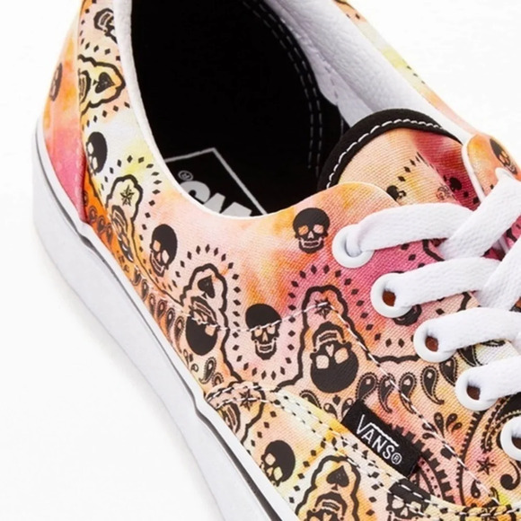 Vans Era Skull Bandana Tie Dye Skate Sneakers Streetwear Retro Punk Goth 11 - Picture 2 of 6